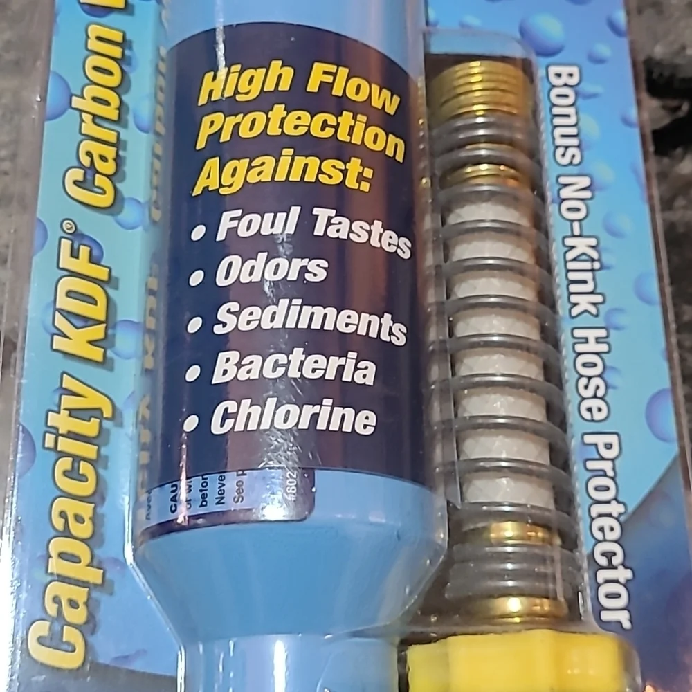 Camco TastePure RV Water Filter With No-Kink Hose Protection #40043 - Picture 5 of 7
